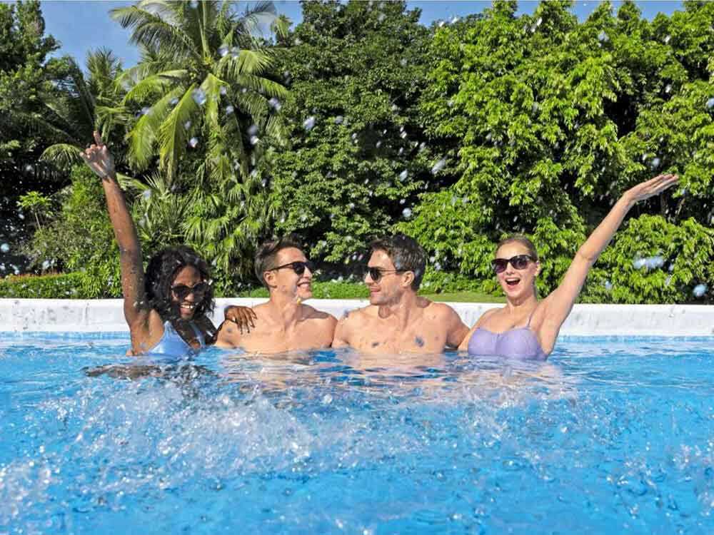 bestway-power-steel-56475-piscina-fuori-terra-piscina-fuori-terra-bestway-power-steel-56475-41600_1_1681980977_IMG_6440fe314ee9d - Novapoli