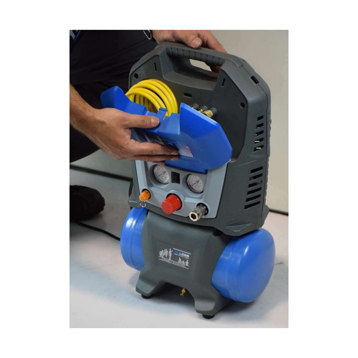 compressore-aria-portatile-serbatoio-da-6-litri-auto-bicicletta-compatto-elettrico - Novapoli