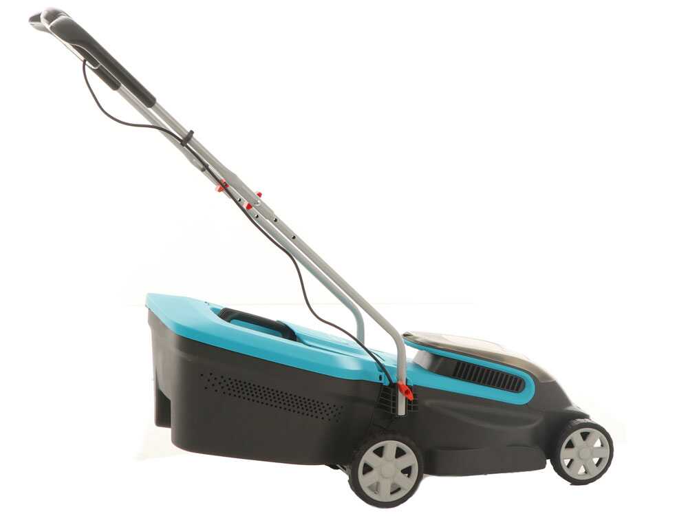 gardena-powermax-li-40-tagliaerba-a-batteria-40v-2-6ah-taglio-32-cm-rasaerba-elettrico-gardena-li-40-32-15960_0_1553249933_IMG_2693 - Novapoli