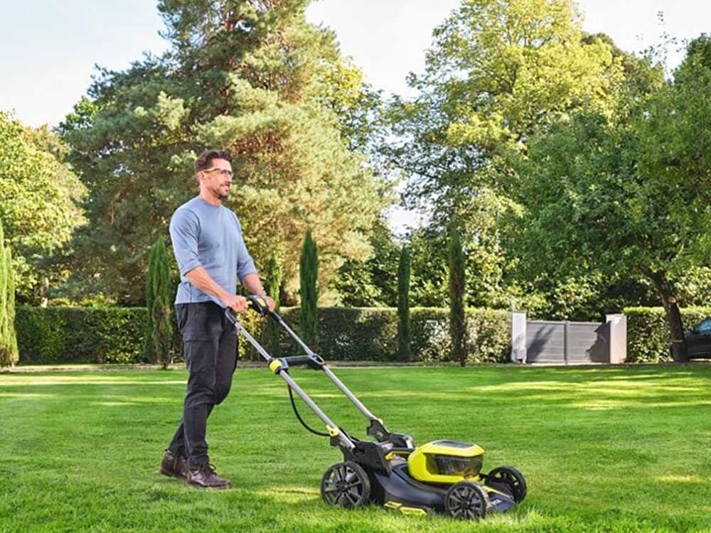 ryobi-ry18lmx46a-0-tagliaerba-a-batteria-36v-taglio-46-cm-senza-batterie-e-caricabatterie-rasaerba-a-batteria-ryobi-ry18lmx46a-0-64367_0_1753858638_IMG_6889c24e26419 - Novapoli